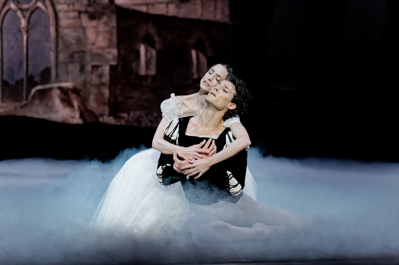 Scene from the Paris Opera Ballet’s “Giselle” (LG Arts Center)