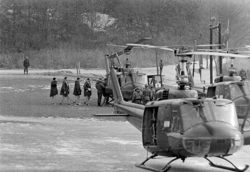 Crew of the USS Pueblo are released by North Korea after 11 months of captivity in this Dec. 23, 1968 file photo. (National Archives of Korea)