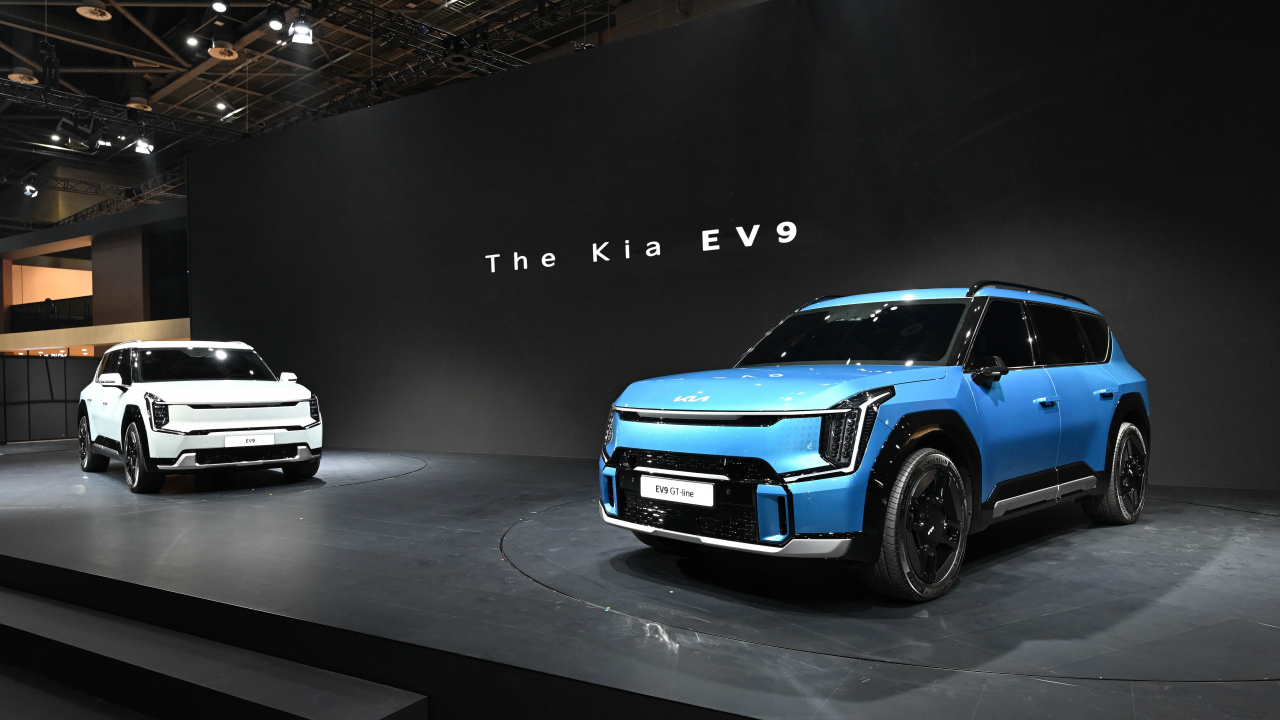 Models of the Kia EV9 are on display at the 2023 Seoul Mobility Show held at Kintex in Gyeonggi Province on Thursday. (Hyundai Motor Group)