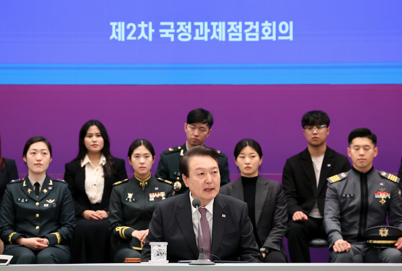 President Yoon Suk Yeol speaks at the national inspection meeting held at Yeongbingwan, the state reception hall of Chung Wa Dae, on Wednesday. (Yonhap)