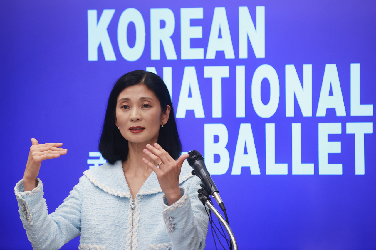 Kang Sue-jin speaks at a press conference held at the Seoul Arts Center, Seocho-gu, on Wednesday. (Yonhap)