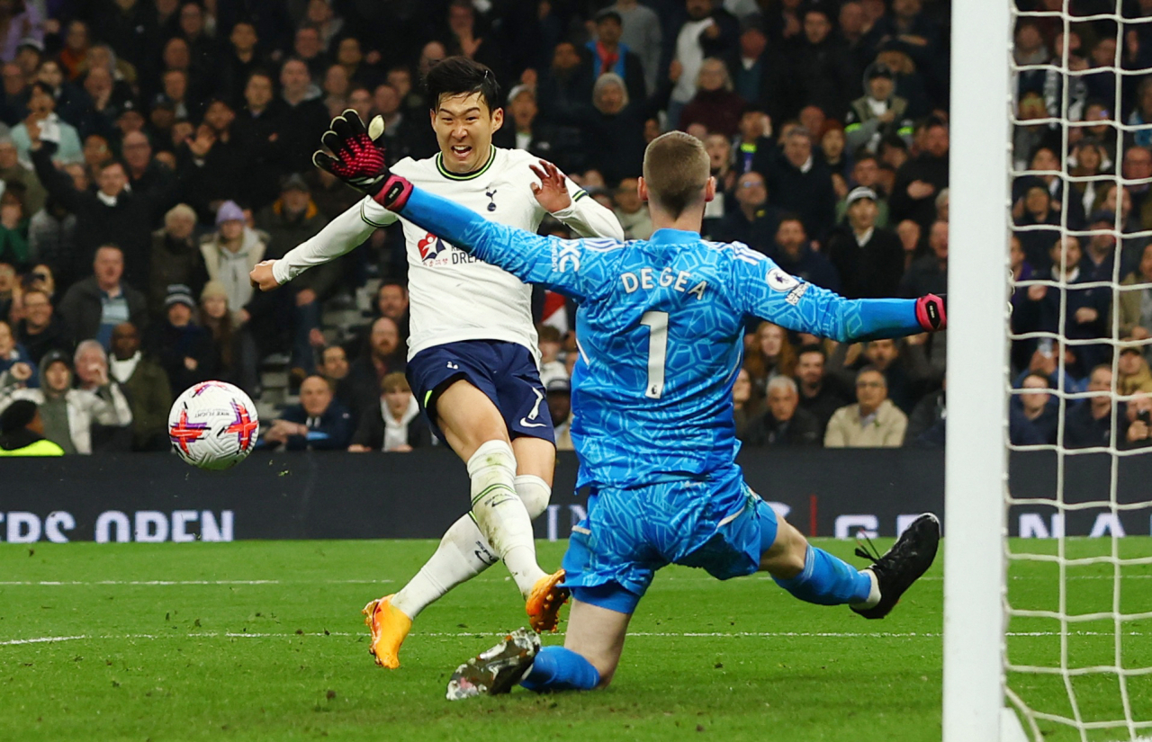 Son Heung-min of Tottenham Hotspur scores a goal against Manchester United during the clubs' Premier League match at Tottenham Hotspur Stadium in London on Thursday. (Reuters)