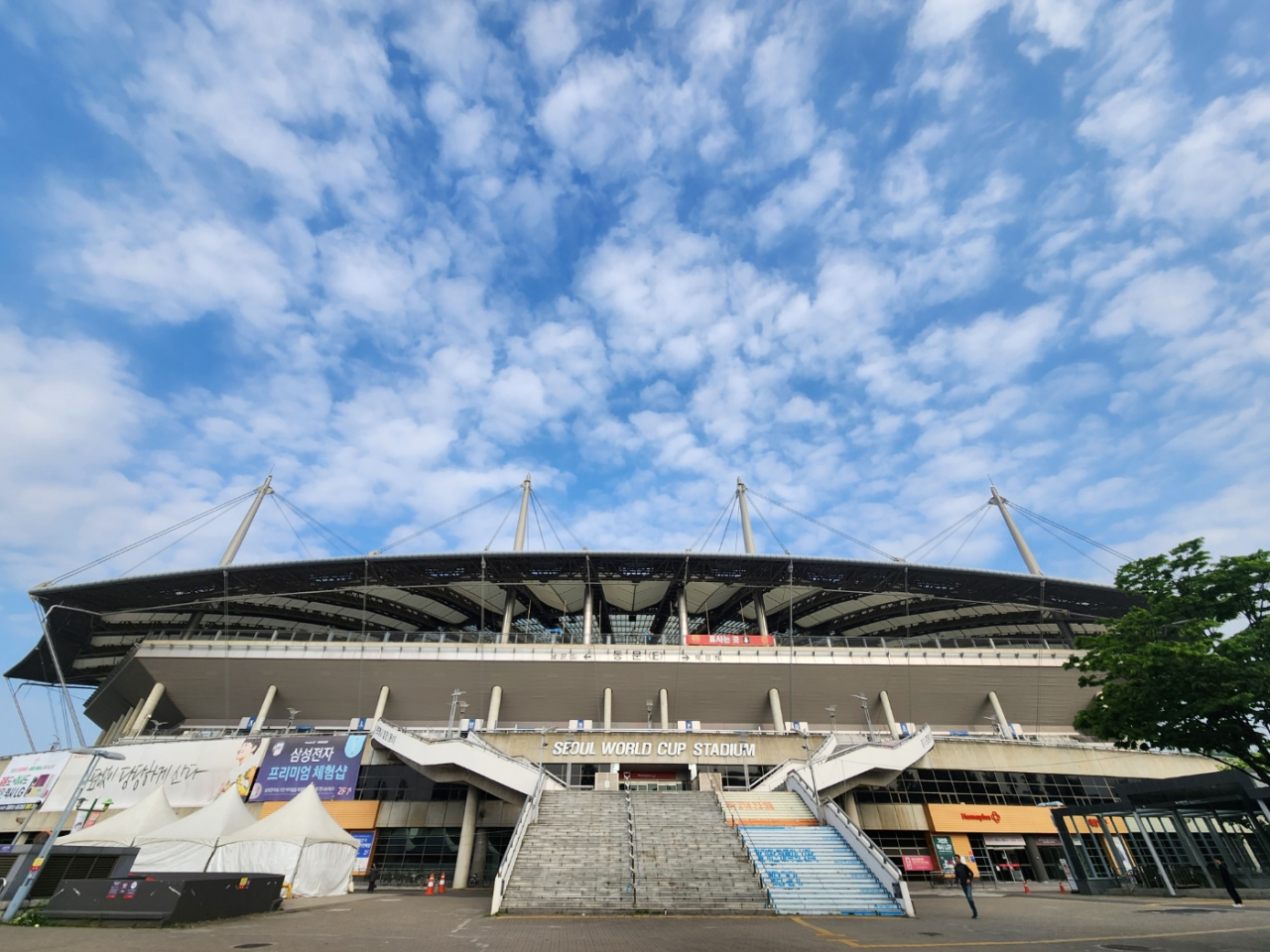 World Cup Stadium in Seongsan-dong, western Seoul (Yoon Min-sik/The Korea Herald)
