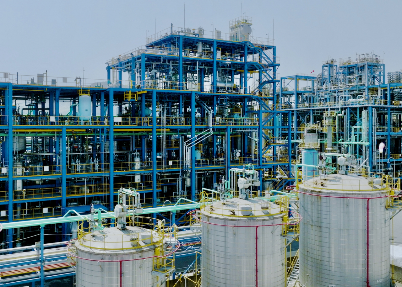 Kolon Industries' pure monomer resin manufacturing plant in Yeosu, South Jeolla Province (Kolon Industries)