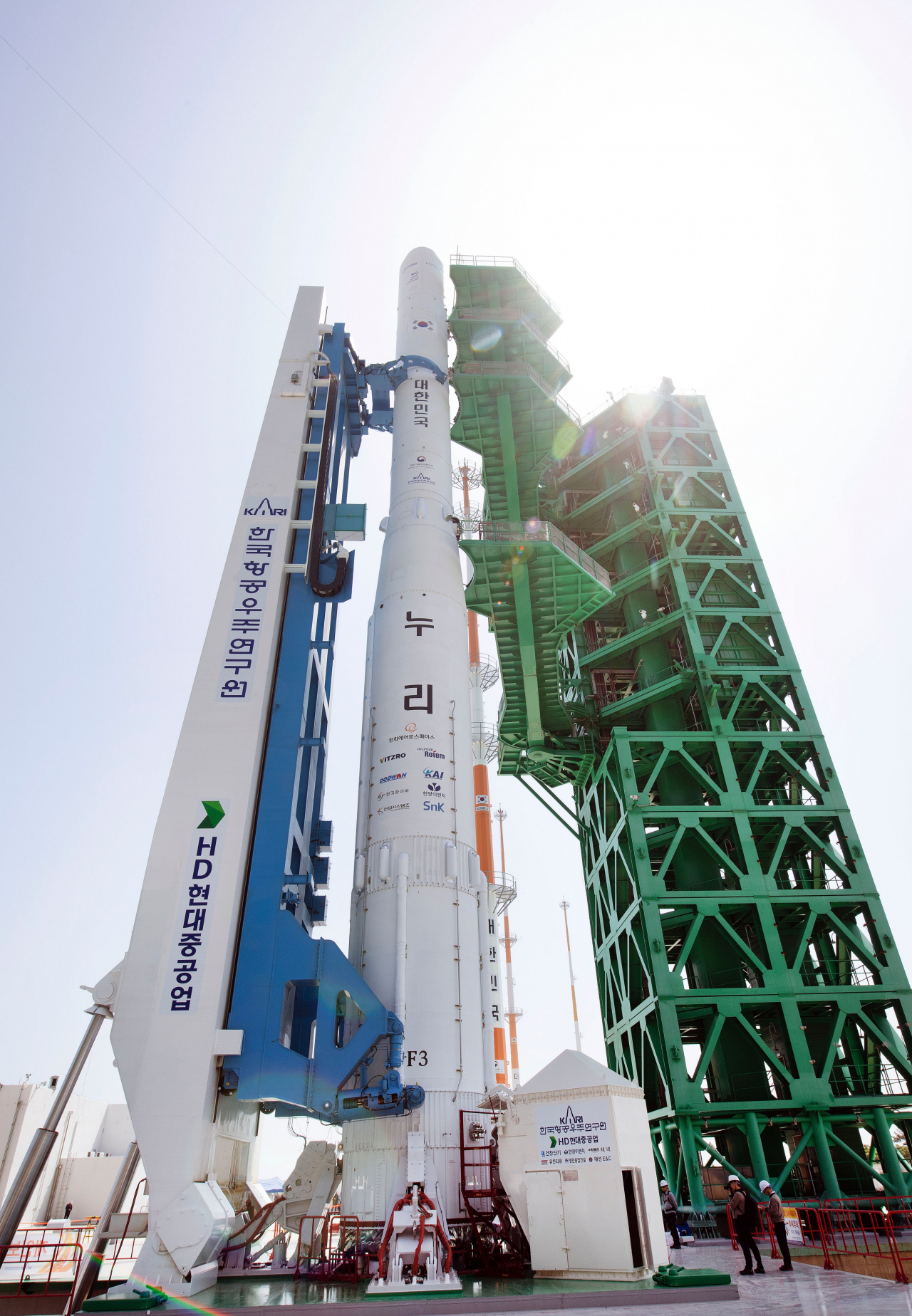 Nuri rocket, also known as Korea Space Launch Vehicle-II, is erected on the launch pad at the Naro Space Center in Goheung, South Jeolla Province, Tuesday, a day before liftoff. (Korea Aerospace Research Institute)
