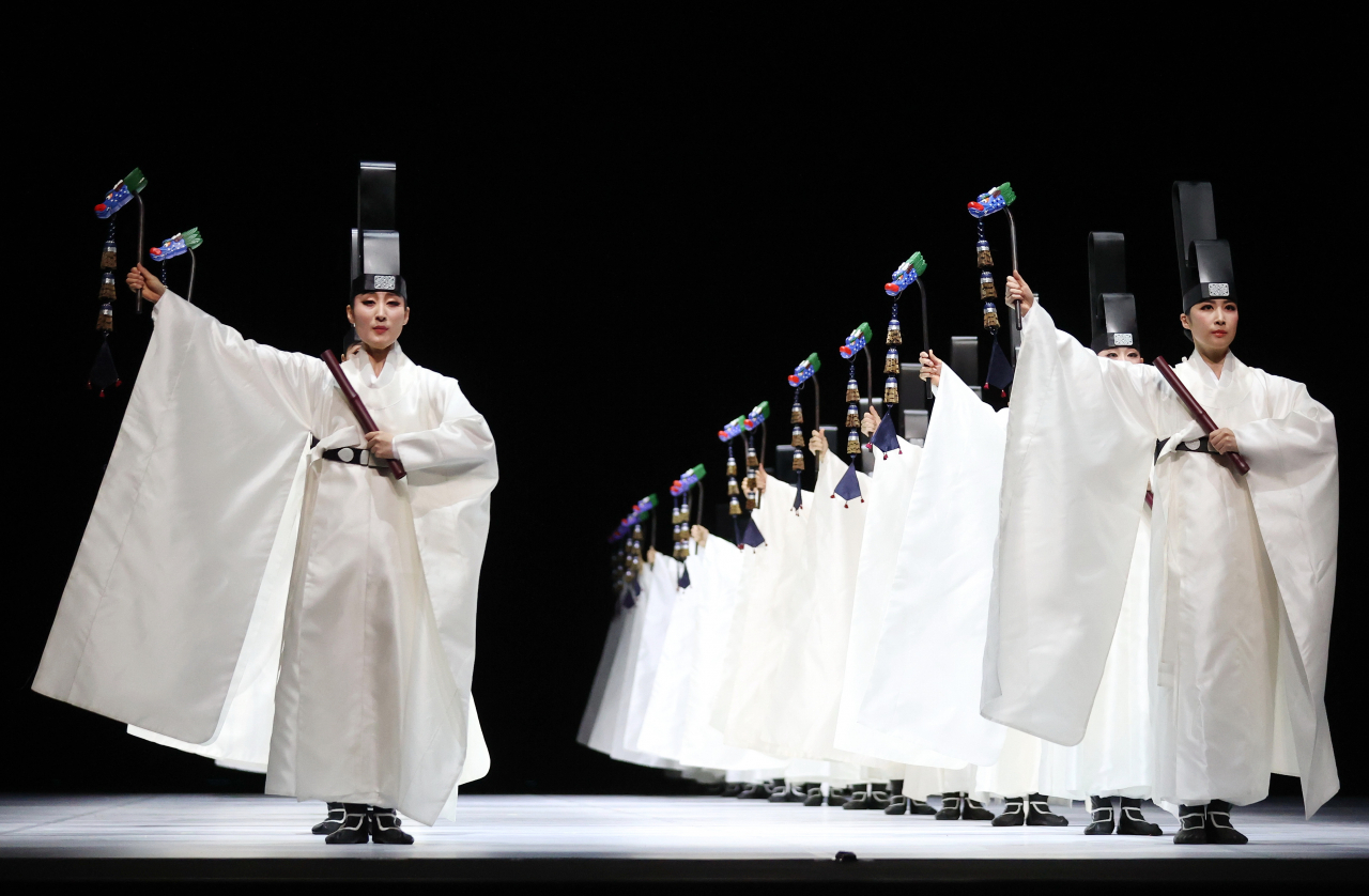 Dancers of the Seoul Metropolitan Dance Theatre perform 