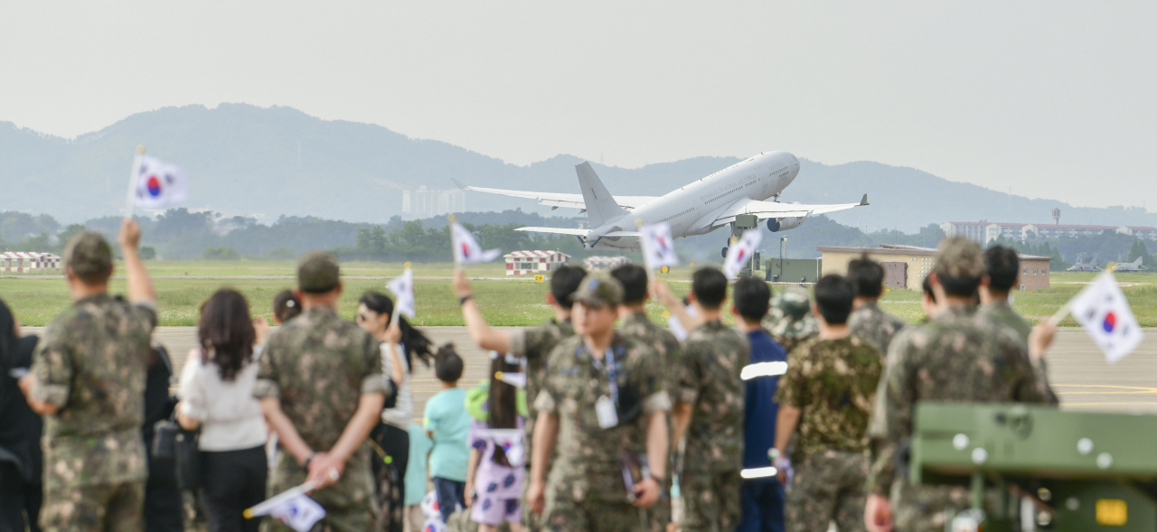 A KC-330 tanker transport plane departs from an air base in Seosan, 97 kilometers southwest of Seoul, on Wednesday to participate in the Red Flag-Alaska exercise. (Air Force)