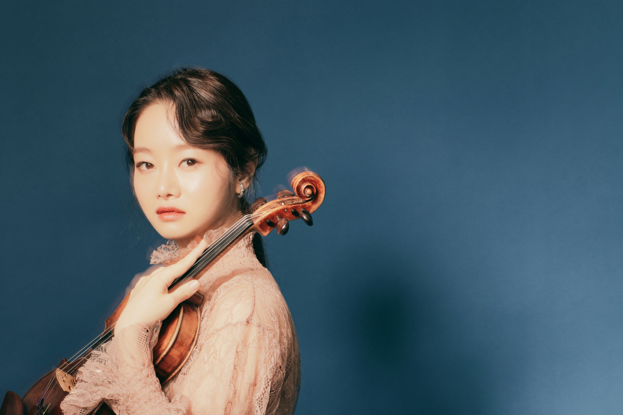Korean violinist Kim Bomsori (Lotte Concert Hall)