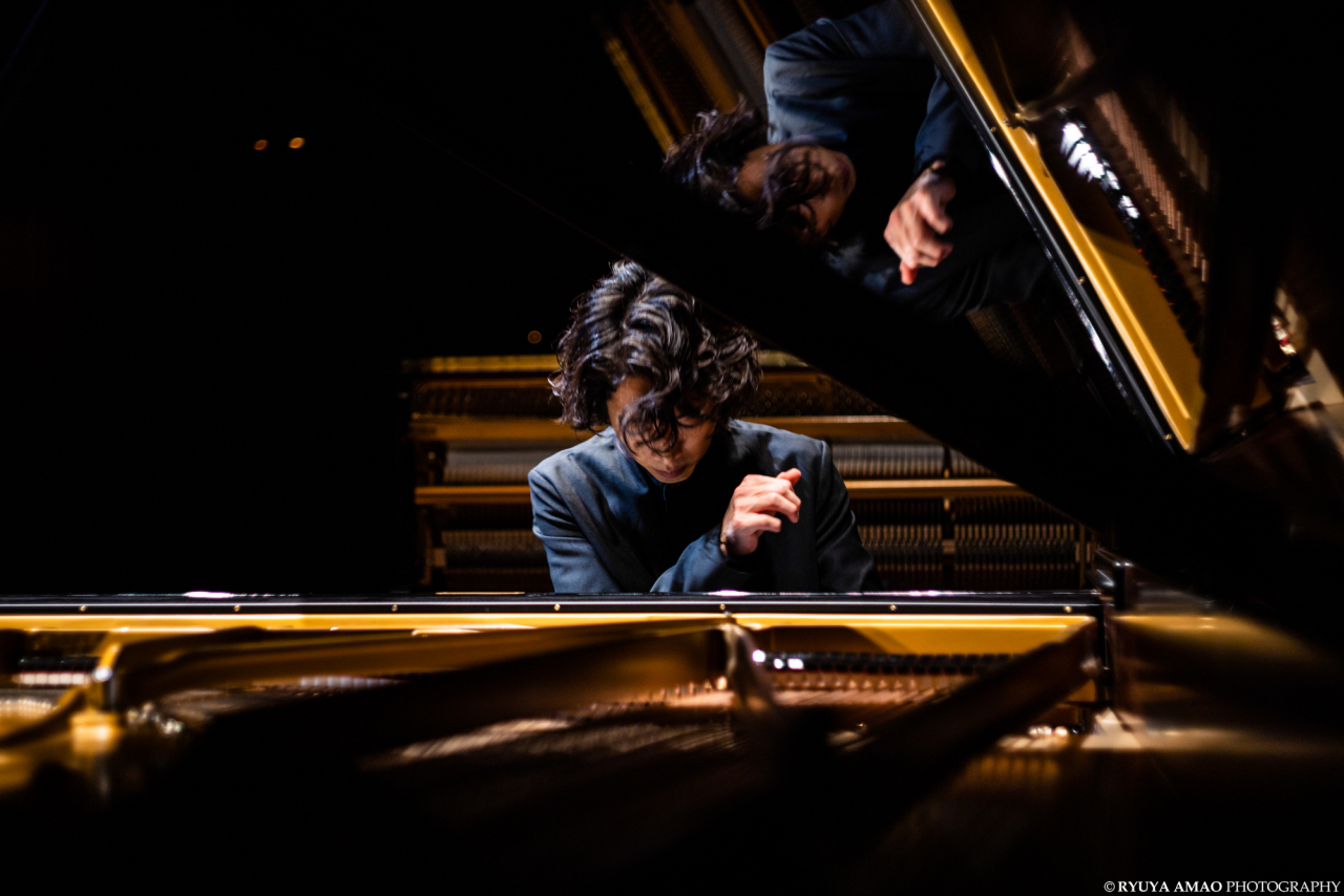 Pianist Hayato Sumino (Ryuya Amao)
