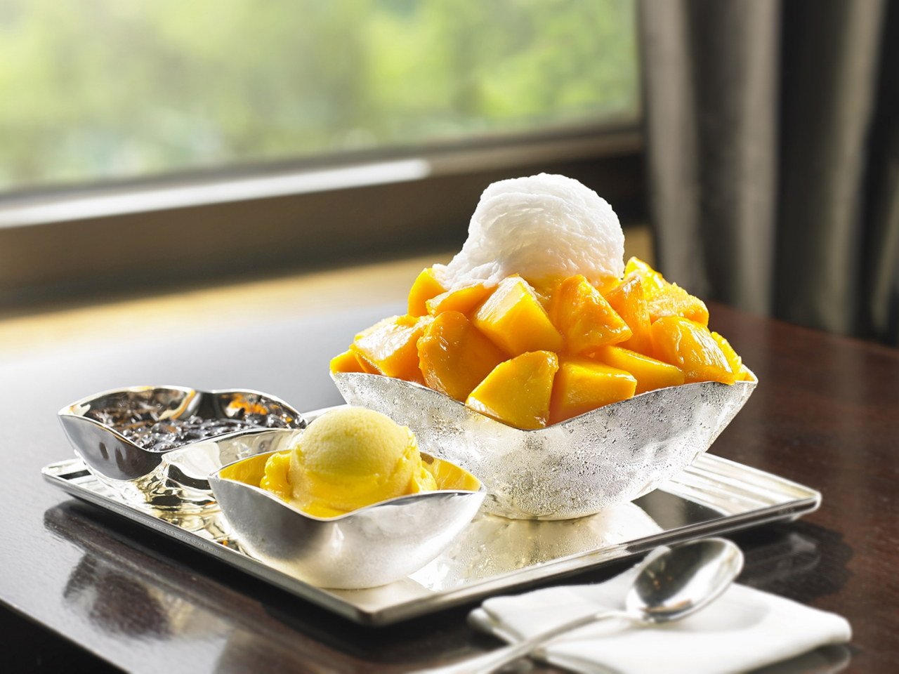 Apple mango bingsu is served at Shilla Seoul. (Hotel Shilla)