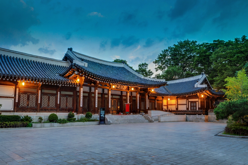 Korea House located in Jung-gu, central Seoul (Korea Cultural Heritage Foundation)