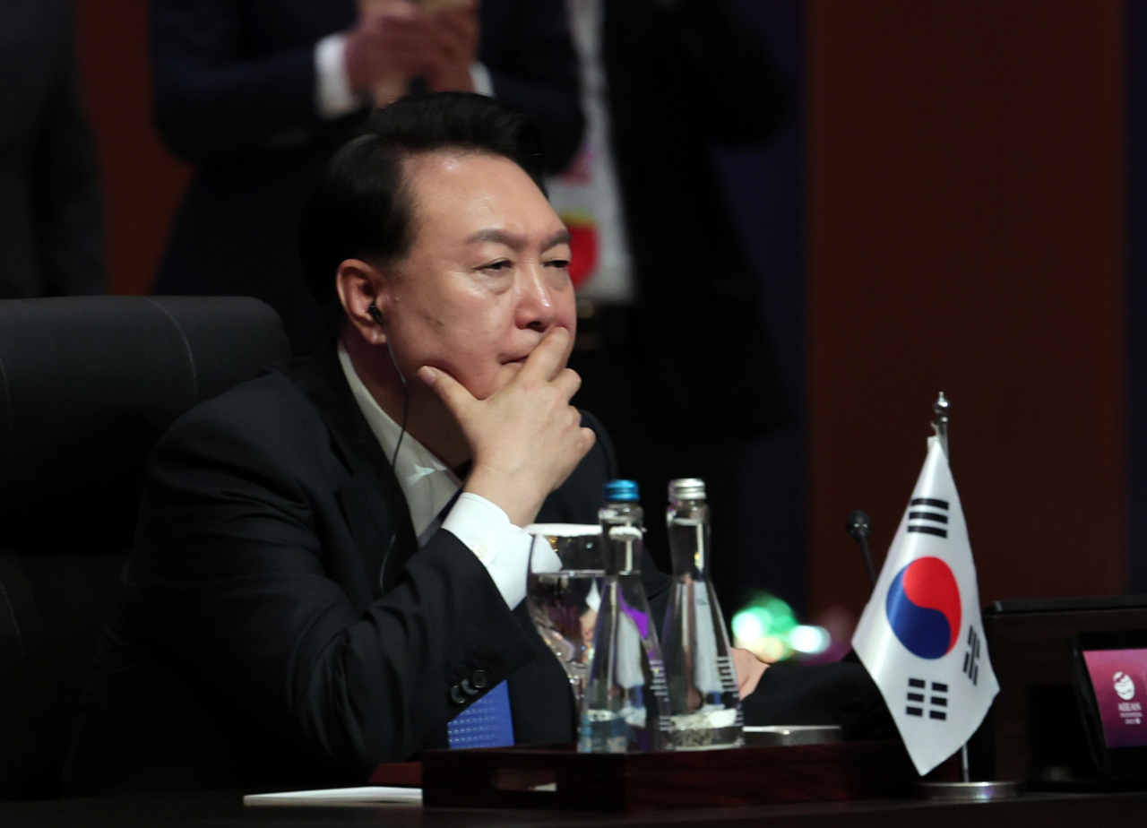 President Yoon Suk Yeol attends the East Asia Summit held in Jakarta, Indonesia, on Thursday. (Yonhap)