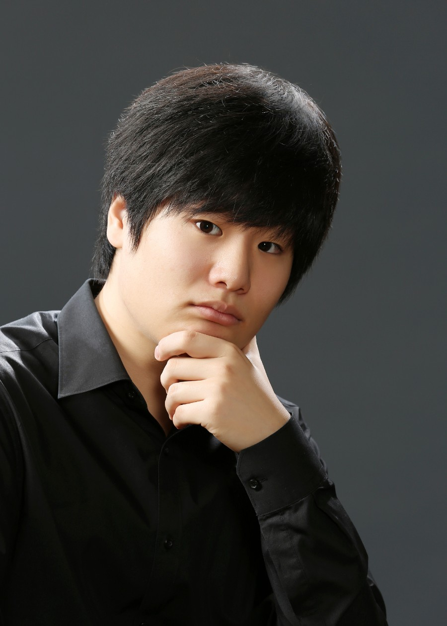 Pianist Yoo Yong-gi (Kumho Cultural Foundation)