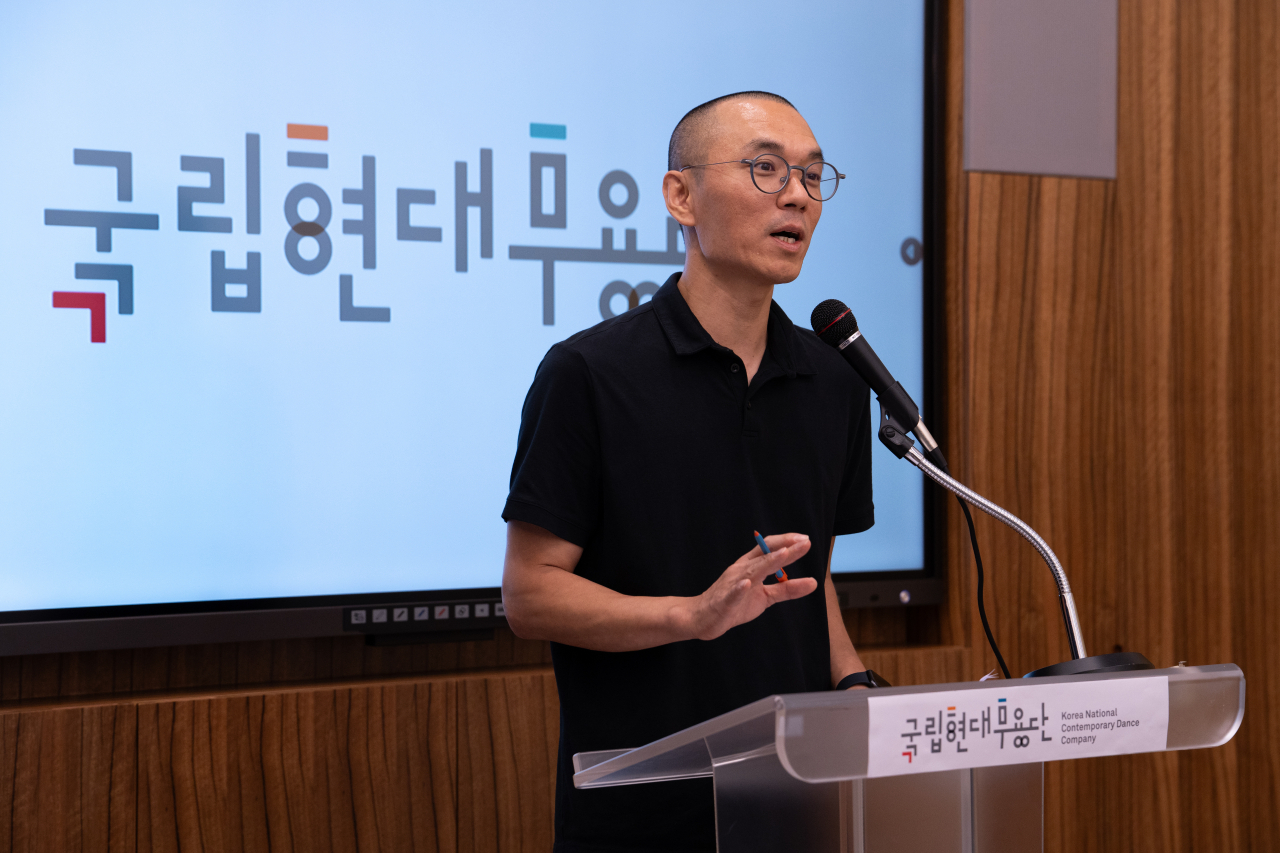 Kim Sung-yong, the artistic director of the Korea National Contemporary Dance Company, speaks during a press conference held at the Seoul Arts Center, on Monday. (KNCDC)