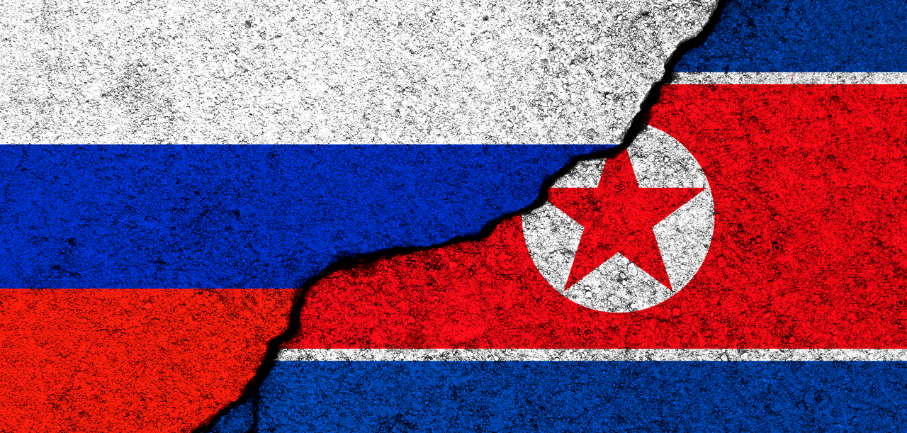 The Russian (left) and North Korean flags. (123rf)