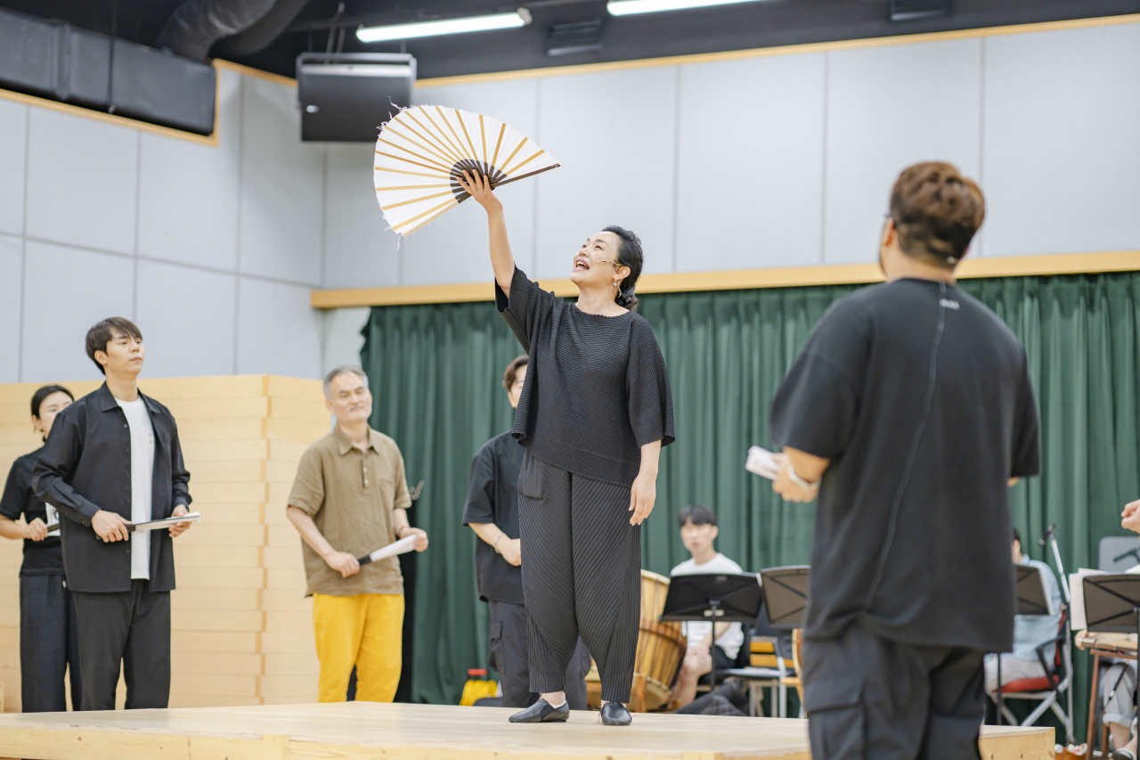 Members of the National Changgeuk Company of Korea rehearse a scene from 
