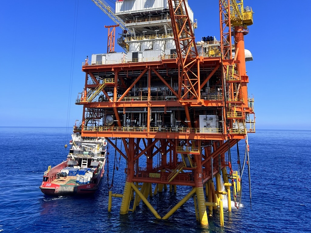 SK Earthon's crude oil production platform operates at the Lufeng 12-3 oil site in Block 17/03 located in South China Sea, about 300 kilometers southeast of Shenzhen, China. (SK Earthon)