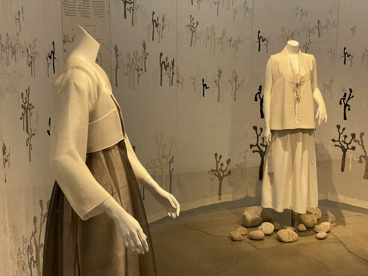 Exhibition 'Hanbok, Revisited' offers modern tastes on traditional Korean  clothing