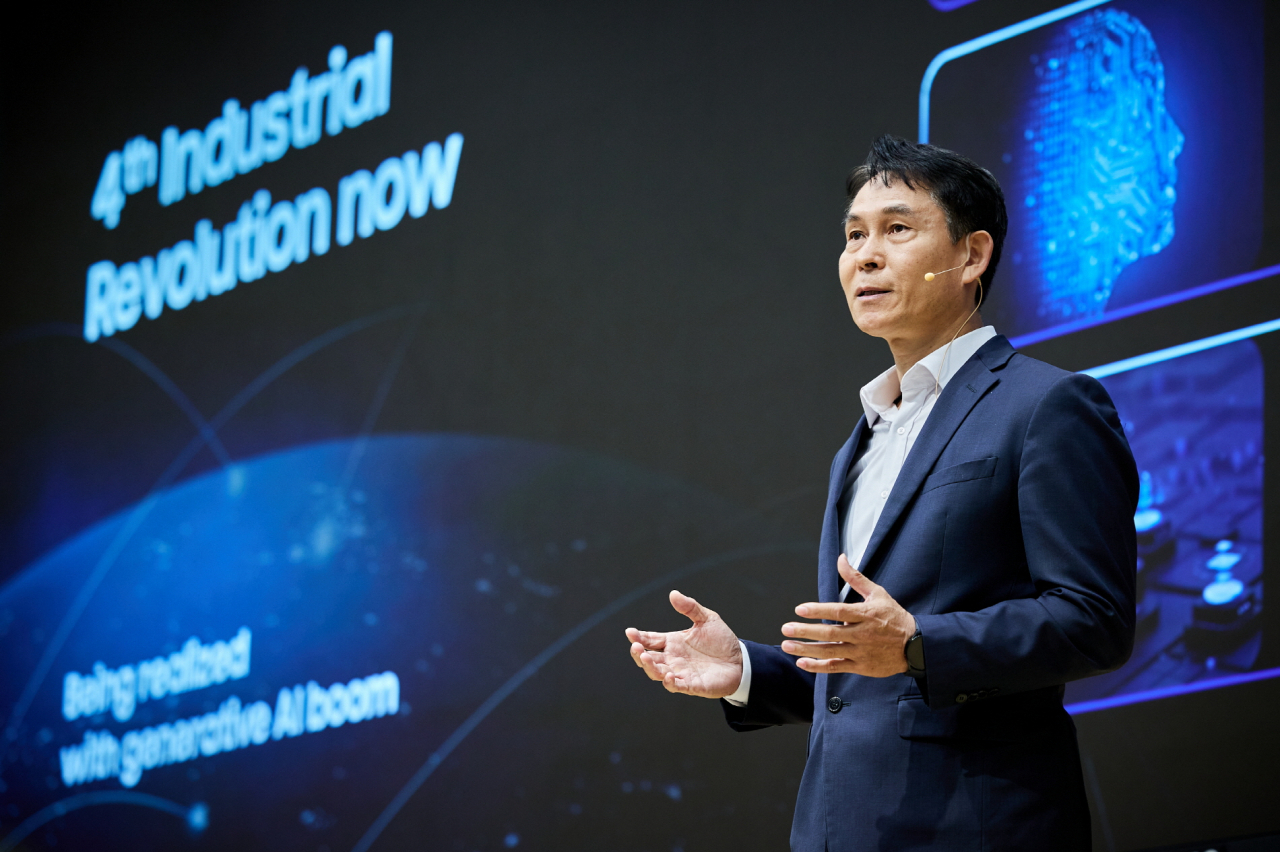 Park Yong-in, president and head of System LSI business at Samsung Electronics, delivers a keynote speech at the company's inaugural Samsung System LSI Tech Day 2023 event at Samsung Semiconductor US headquarters in San Jose, California, on Thursday. (Samsung Electronics)