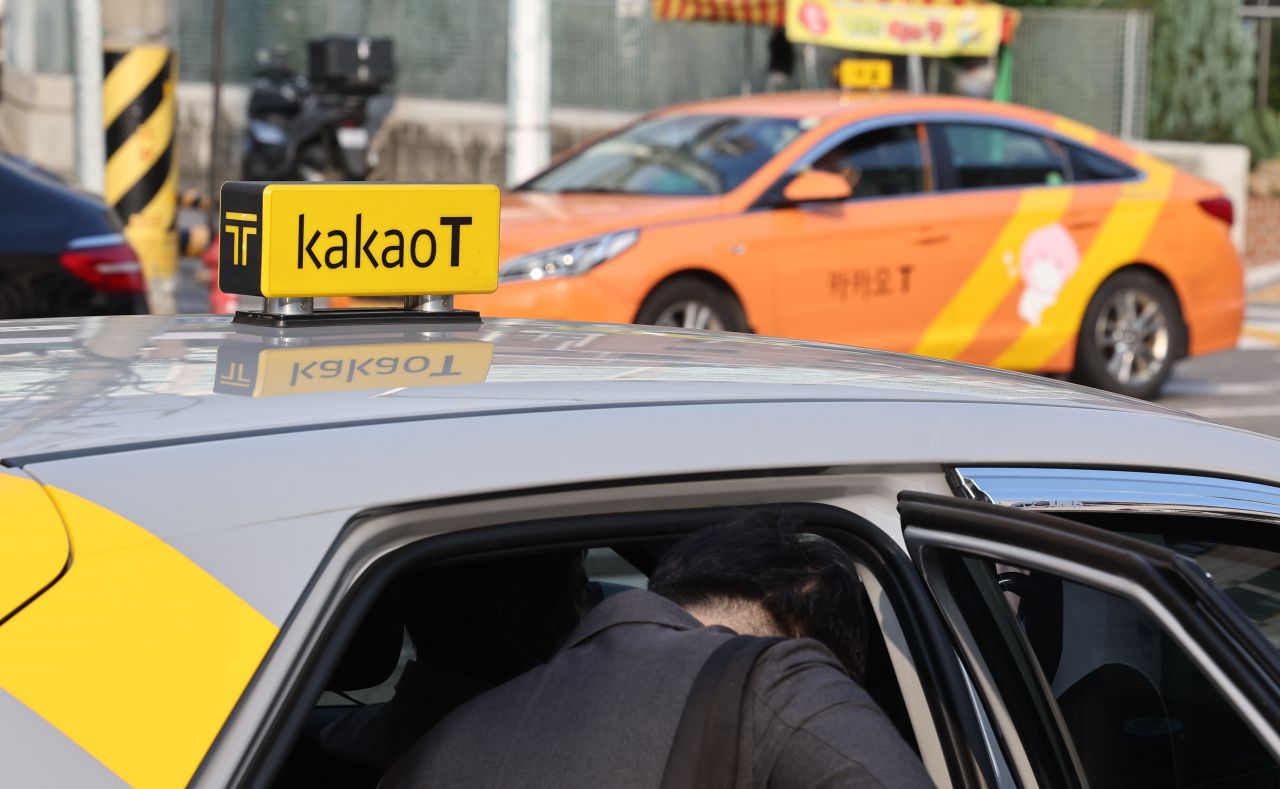 A franchise taxi in Seoul on November 2, 2023. (Yonhap)
