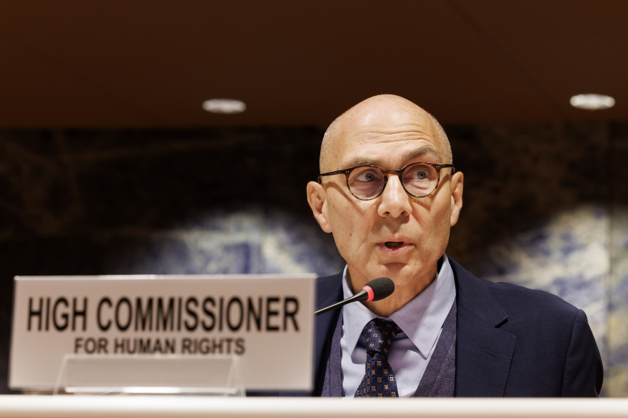 UN High Commissioner for Human Rights Volker Tuerk briefs member of States on his recent trip to the Middle East, during an informal briefing, at the European headquarters of the United Nations in Geneva, Switzerland, Thursday. (EPA-Yonhap)