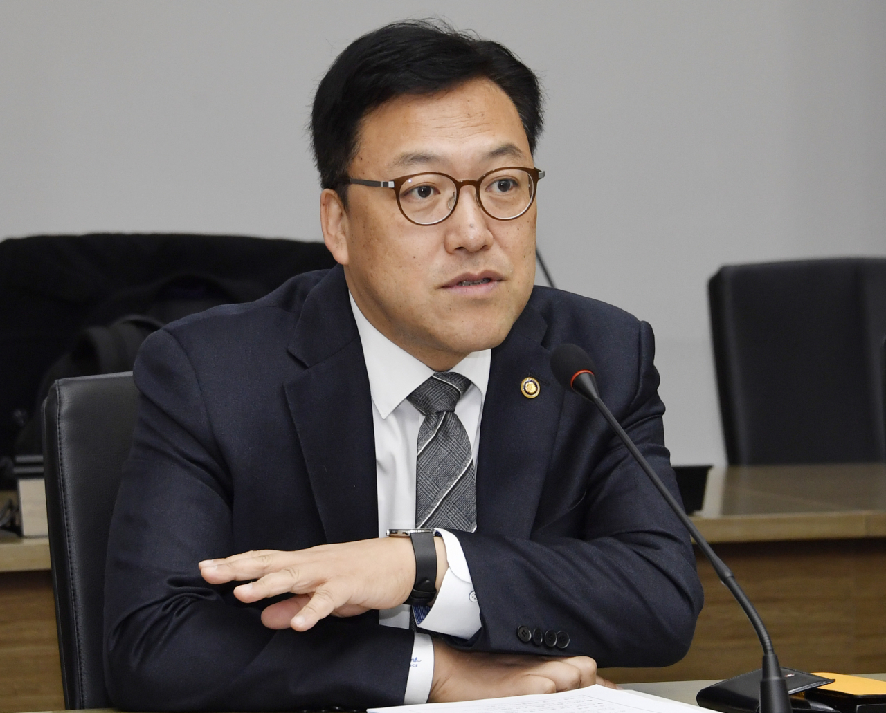 This photo, provided by the finance ministry on Wednesday, shows First Vice Finance Minister Kim Byoung-hwan. (Yonhap)