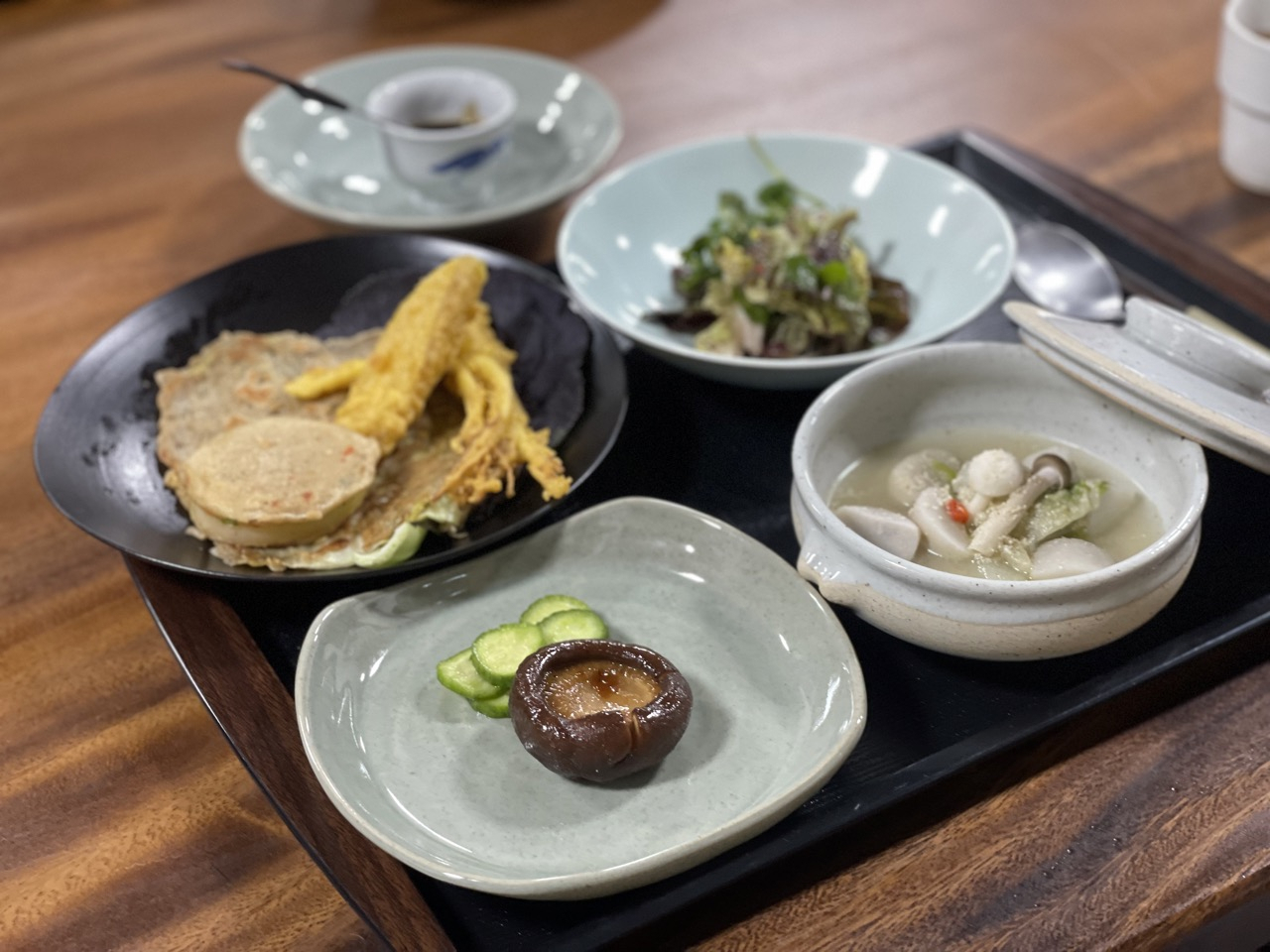 Dishes prepared during Baekyangsa’s Buddhist cuisine program by Ven. Jeong Kwan on Nov. 10. (Park Ga-young/The Korea Herald)