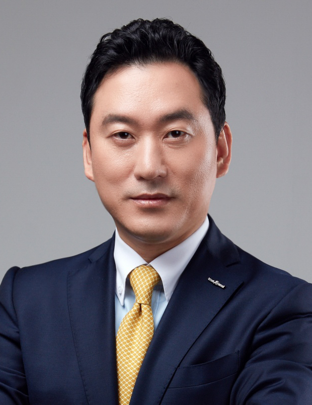 Kim Sung-hwan, who currently heads private customer business at Korea Investment & Securities, was tapped for the brokerage firm's new CEO position on Thursday. (Korea Investment Holdings)