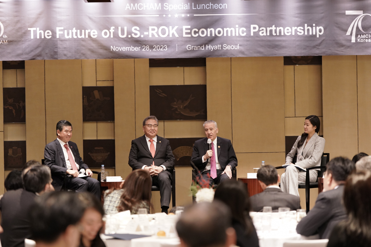 US Ambassador to South Korea Philip Goldberg (second from right) speaks during a forum 