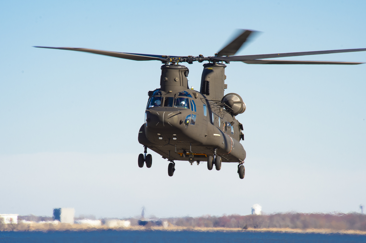 This undated photo, provided by Boeing on Wednesday, shows the company's Chinook heavy-lift helicopter. (Yonhap)