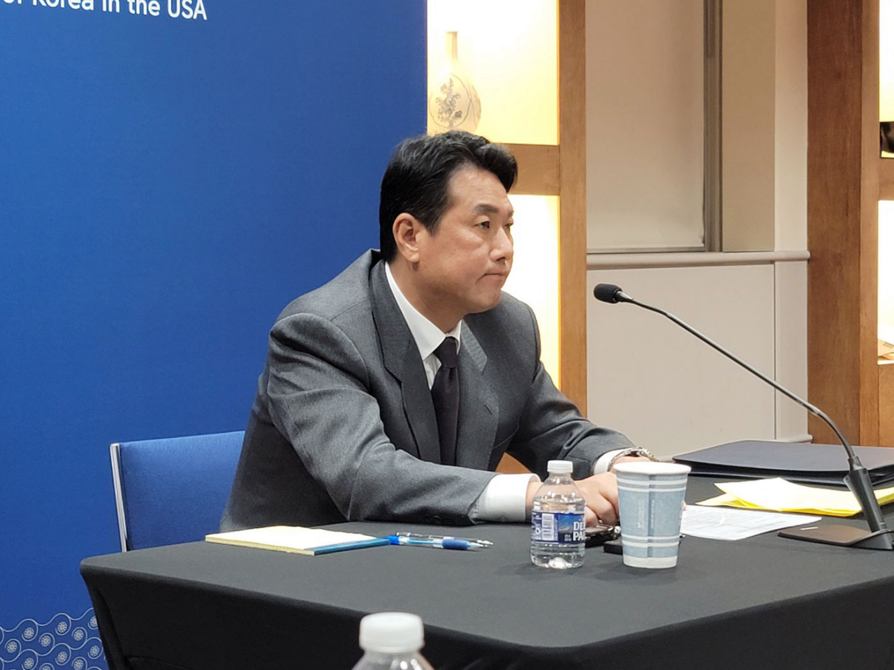 Principal Deputy National Security Adviser Kim Tae-hyo speaks during a meeting with reporters at the South Korean Embassy in Washington on Friday. (Yonhap)