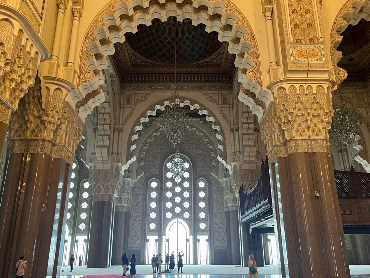 Visitors tour the Hassan II Mosque in Casablanca, the largest functioning mosque in Africa. (Lee Jaeeun/The Korea Herald) (Lee Jaeeun/The Korea Herald)