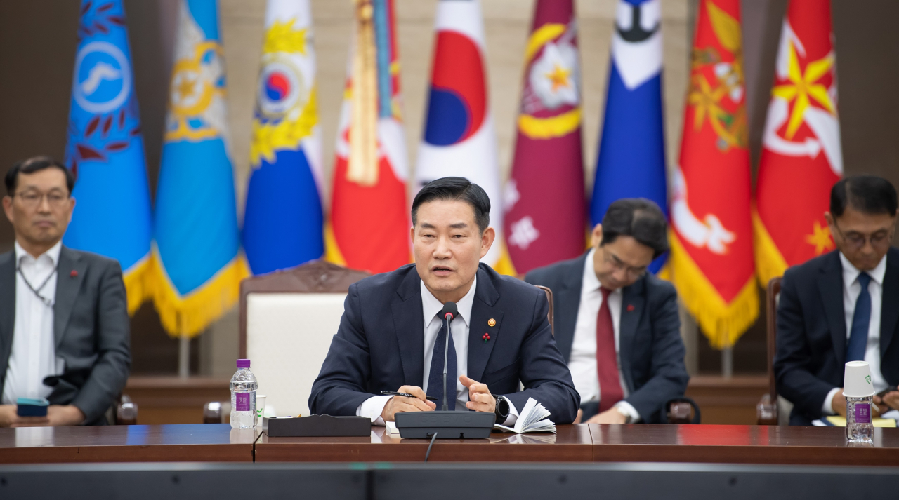 South Korean Minister of National Defense Shin Won-sik speaks to reporters during a year-end conference on Nov. 28. (Ministry of National Defense)