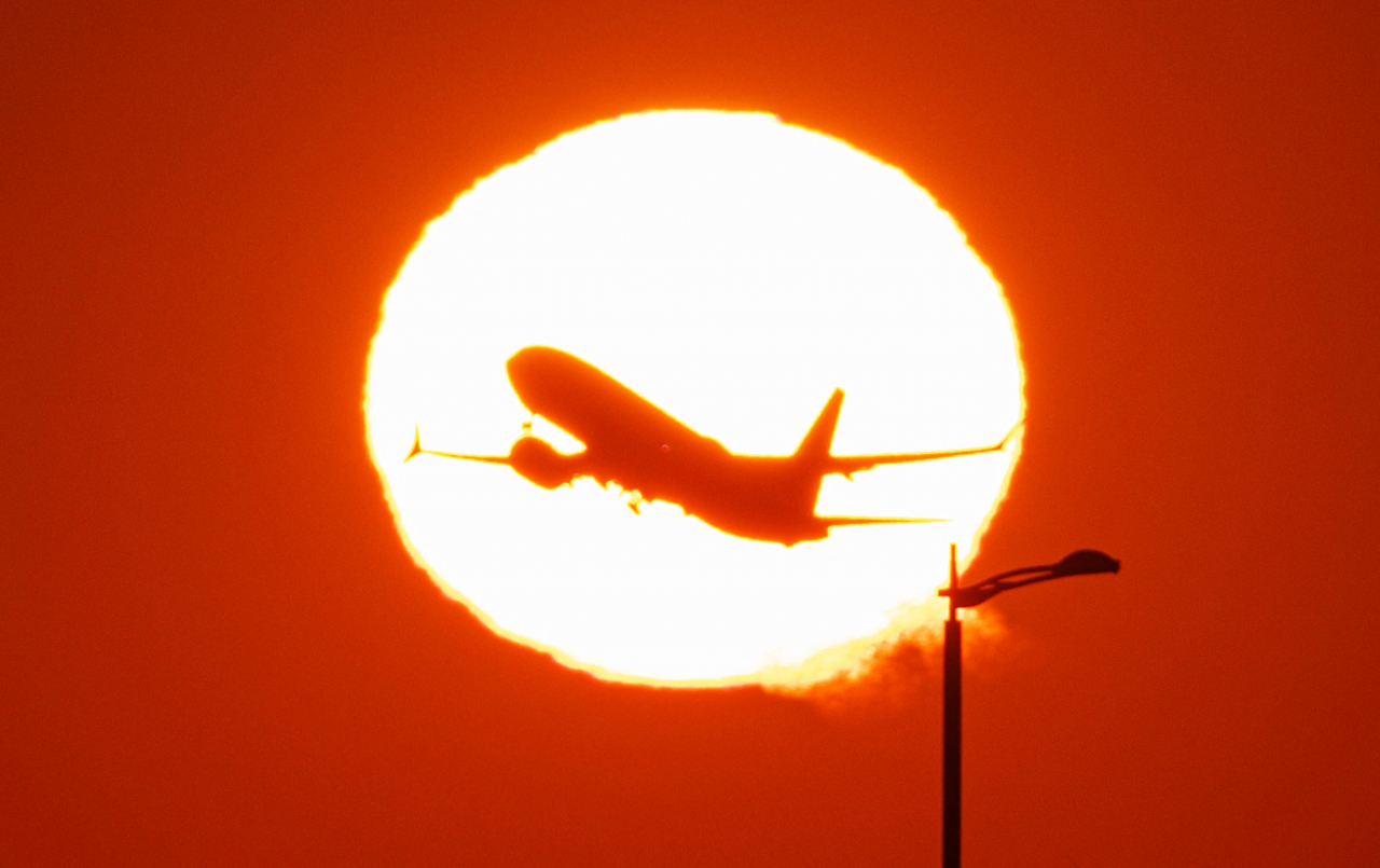 A plane takes off from Incheon International Airport on Monday. (Yonhap)