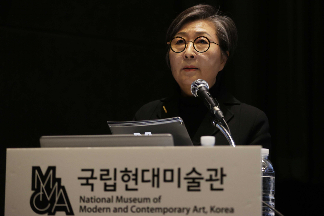 MMCA Director Kim Sung-hee speaks to the press at the New Year's press conference held Tuesday at MMCA in Seoul. (Yonhap)