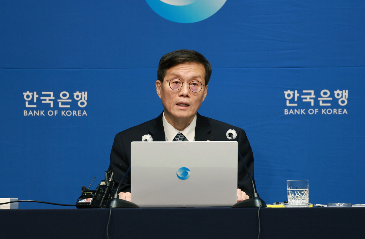 BOK Governor Rhee Chang-yong speaks at a press conference held at the bank's headquarters in central Seoul, Thursday. (Yonhap)