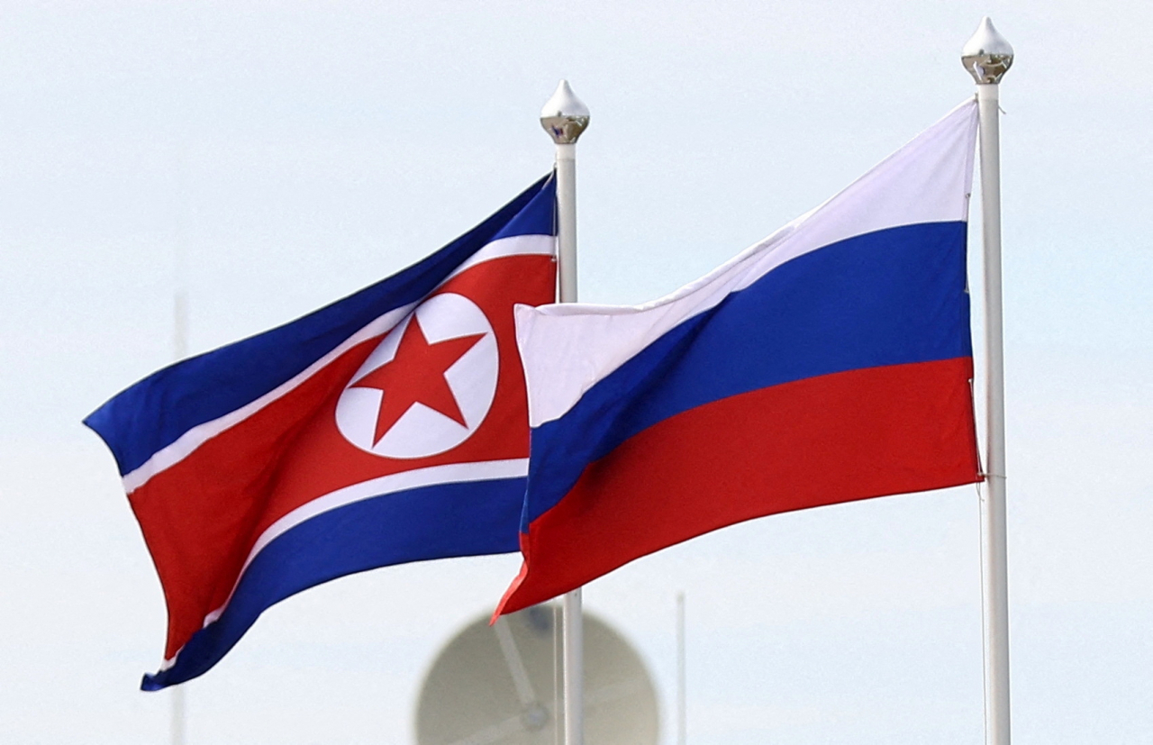Russian and North Korean flags fly at the Vostochny cosmodrome, the venue of the meeting between Russian President Vladimir Putin and North Korean leader Kim Jong-un, in Russia’s far east on Sept. 13 last year. September 13, 2023. (Reuters)