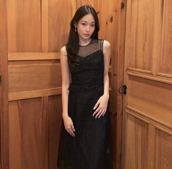 Moon Seo-yoon, the granddaughter of Shinsegae Group Chairwoman Lee Myung-hee (Moon Seo-yoon's Instagram)
