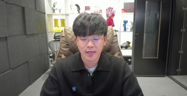 South Korean YouTuber Oh Byeong-min, also known as Oking, speaks about his connection to Winnerz during a video posted on Thursday. (YouTube)