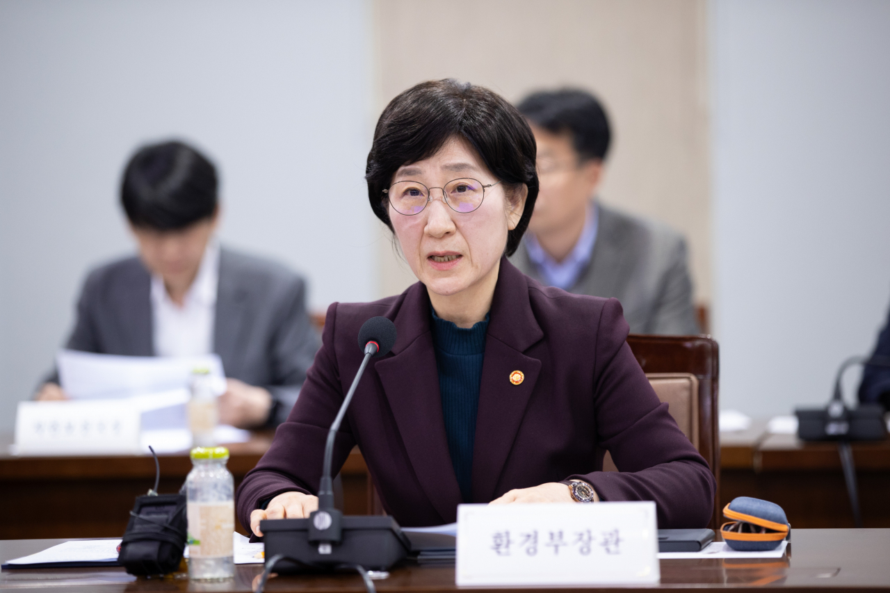Environment Minister Han Wha-jin speaks during a press conference on the Ministry of Environment's major policy initiatives for 2024. (Ministry of Environment)