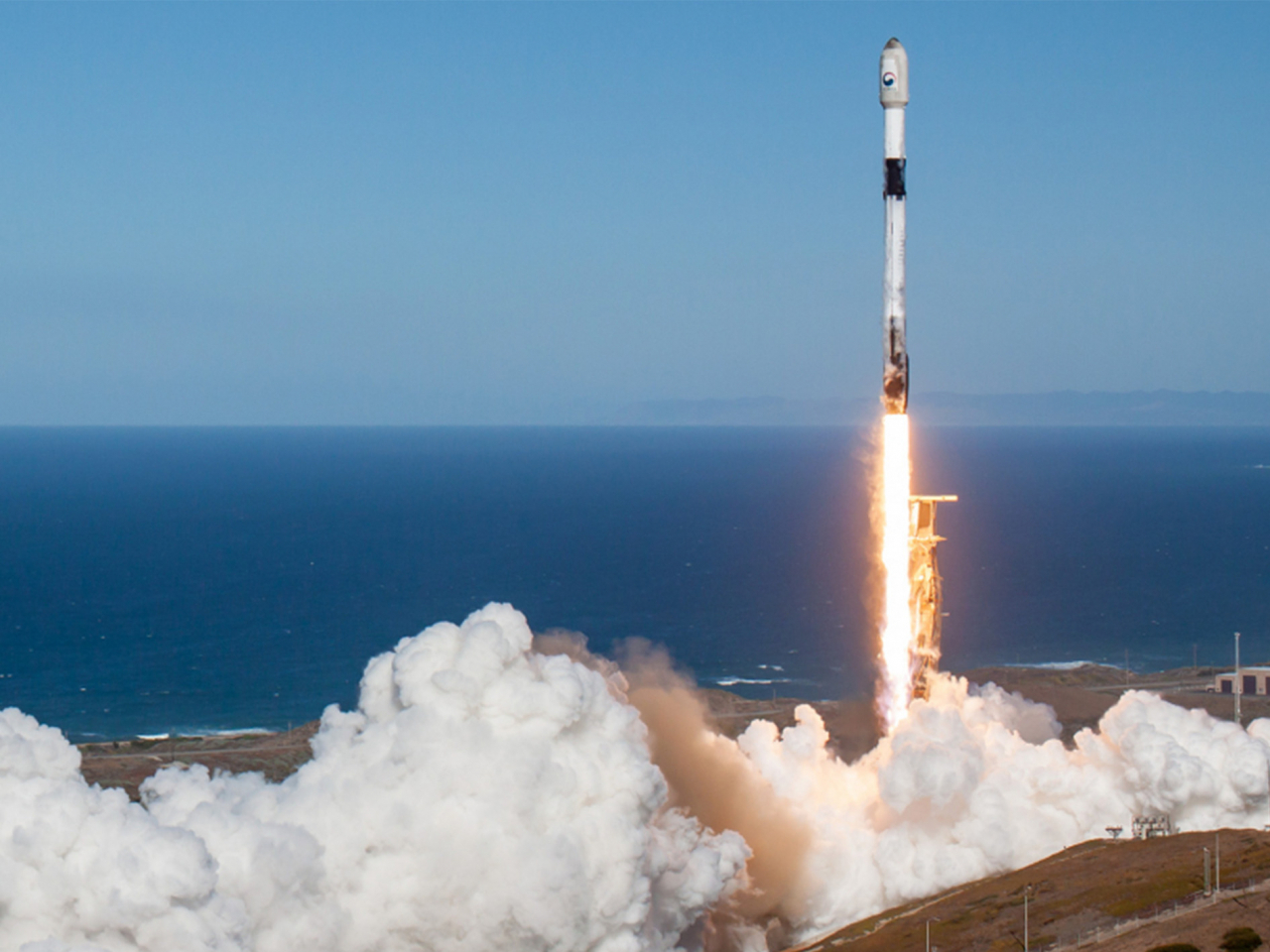 A Falcon 9 rocket carrying South Korea's first indigenous spy satellite lifts off from the US Vandenberg Space Force Base in California on Dec. 1, 2023. (SpaceX)