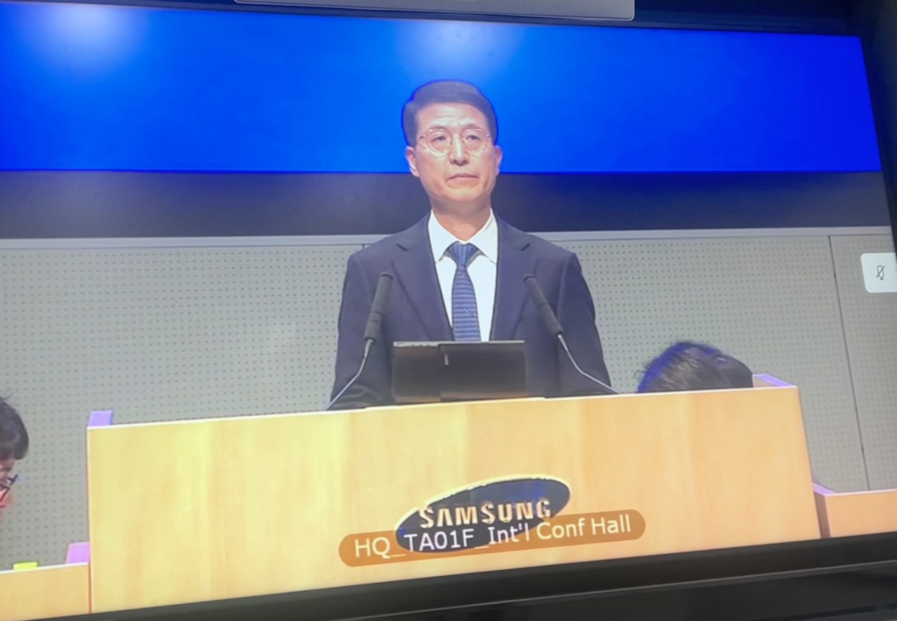 Oh Se-chul, the president leading the construction division at Samsung C&T, speaks at the 60th general shareholders meeting at the Samsung Global Engineering Center in Seoul on Friday. (Jo He-rim/The Korea Herald)