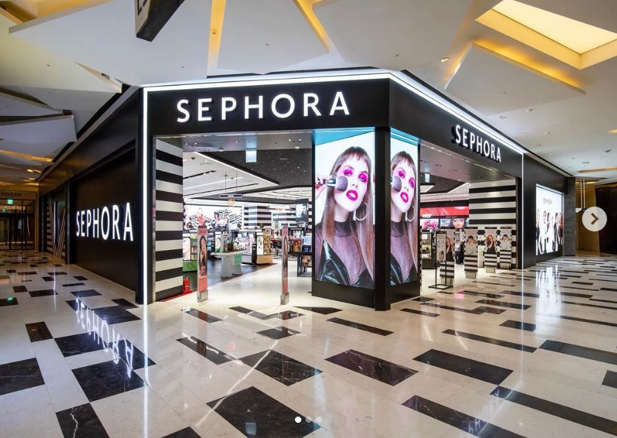 A Sephora store at IFC Mall in Seoul's Yeouido closed in March last year. (Sephora Korea)