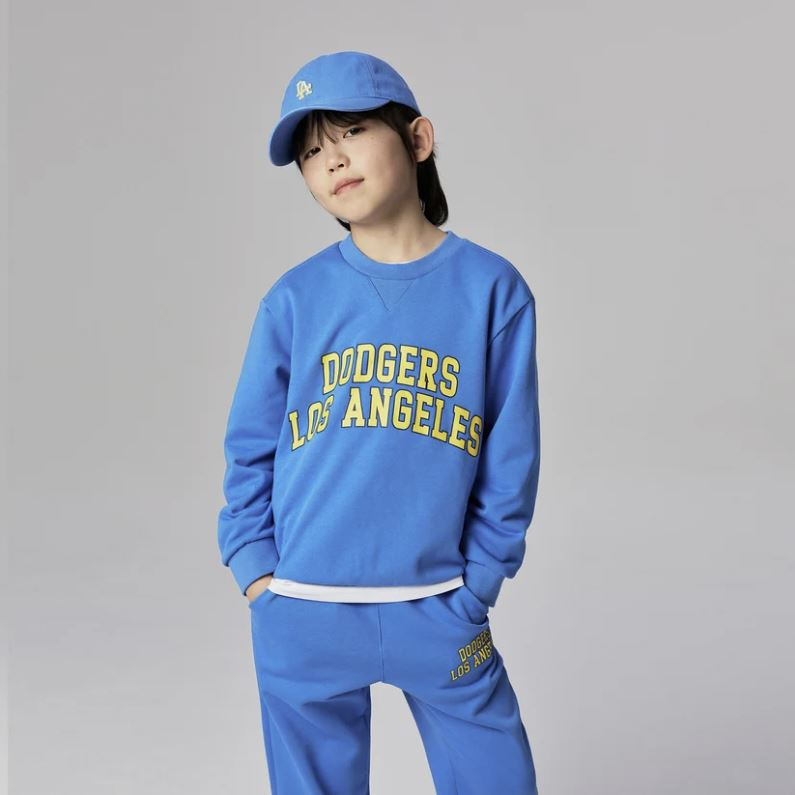 A child model in Los Angeles Dodgers apparel from MLB Kids brand (F&F)