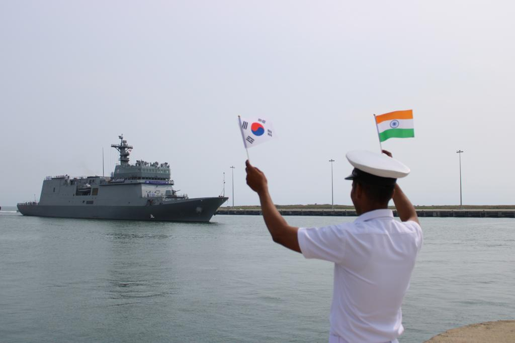 A South Korean Navy Cruise Training Task Group consisting of two naval ships, Hansando and Daecheong, arrived in Chennai, India, on a three-day visit in September 2022. (Indian Ministry of Defense)