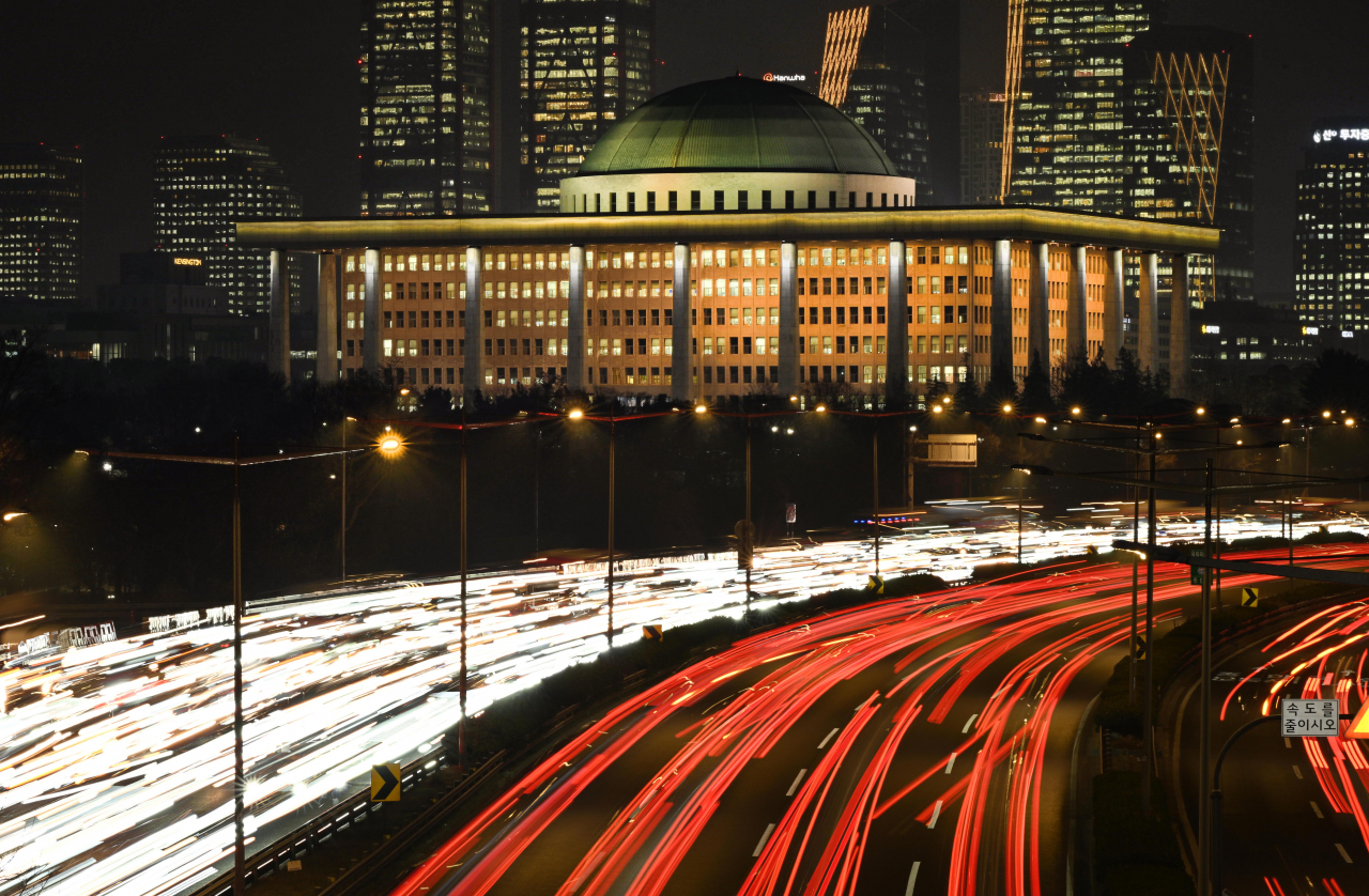 The National Assembly building in Yeouido, central Seoul (Im Se-jun/The Korea Herald)