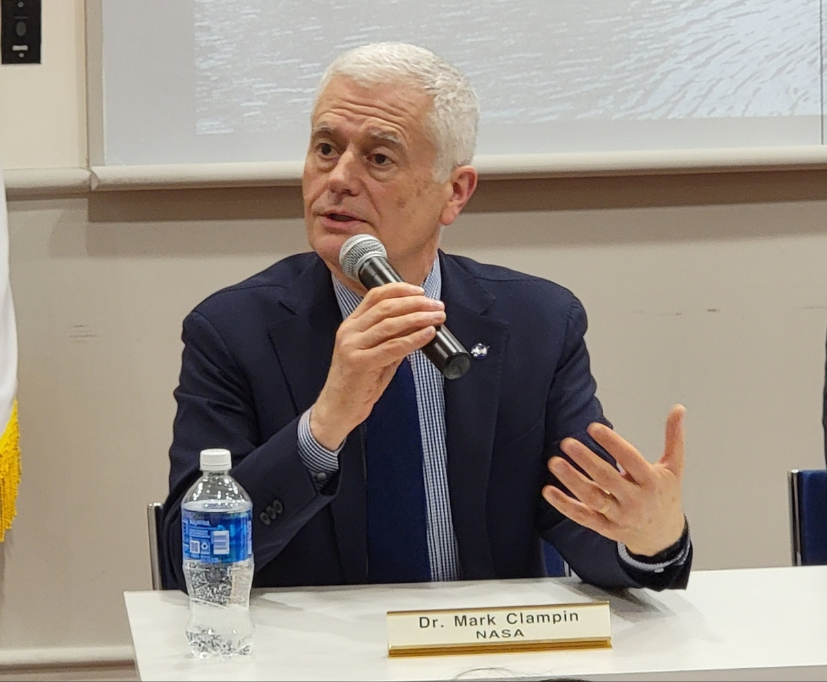 Mark Clampin, NASA's astrophysics division director, speaks during an event on space cooperation at the South Korean Embassy in Washington, DC, on Thursday. (Yonhap)