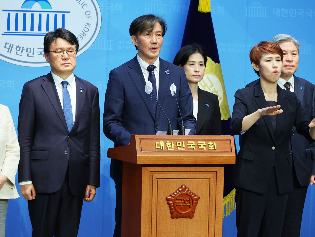 Cho Kuk, leader of the minor opposition Rebuilding Korea Party, speaks during a press briefing held at the National Assembly in Seoul on Friday. (Yonhap)