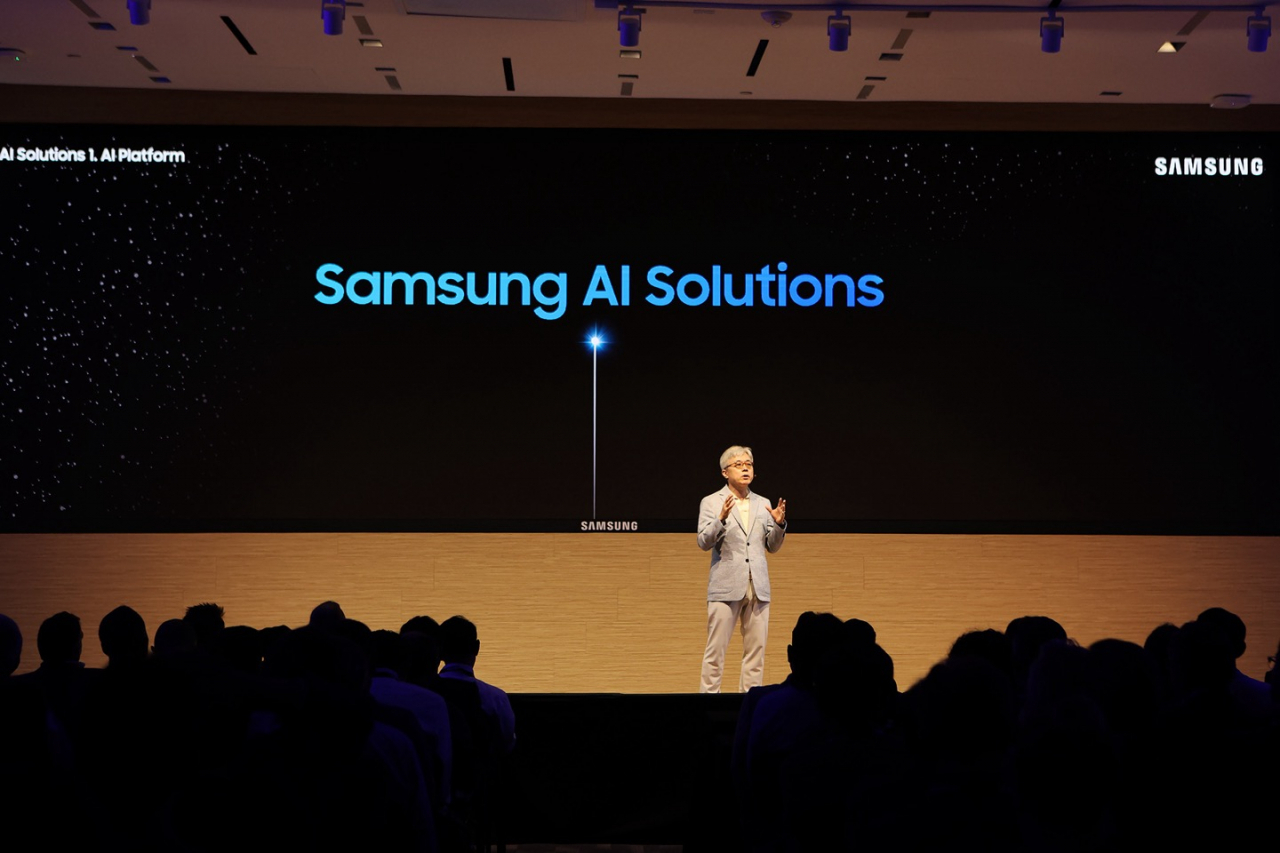 Choi Si-young, President and Head of Foundry Business at Samsung Electronics speaks at the annual Samsung Foundry Form held at the company's Device Solutions America headquarters in San Jose, California on Wednesday. (Samsung Electronics)