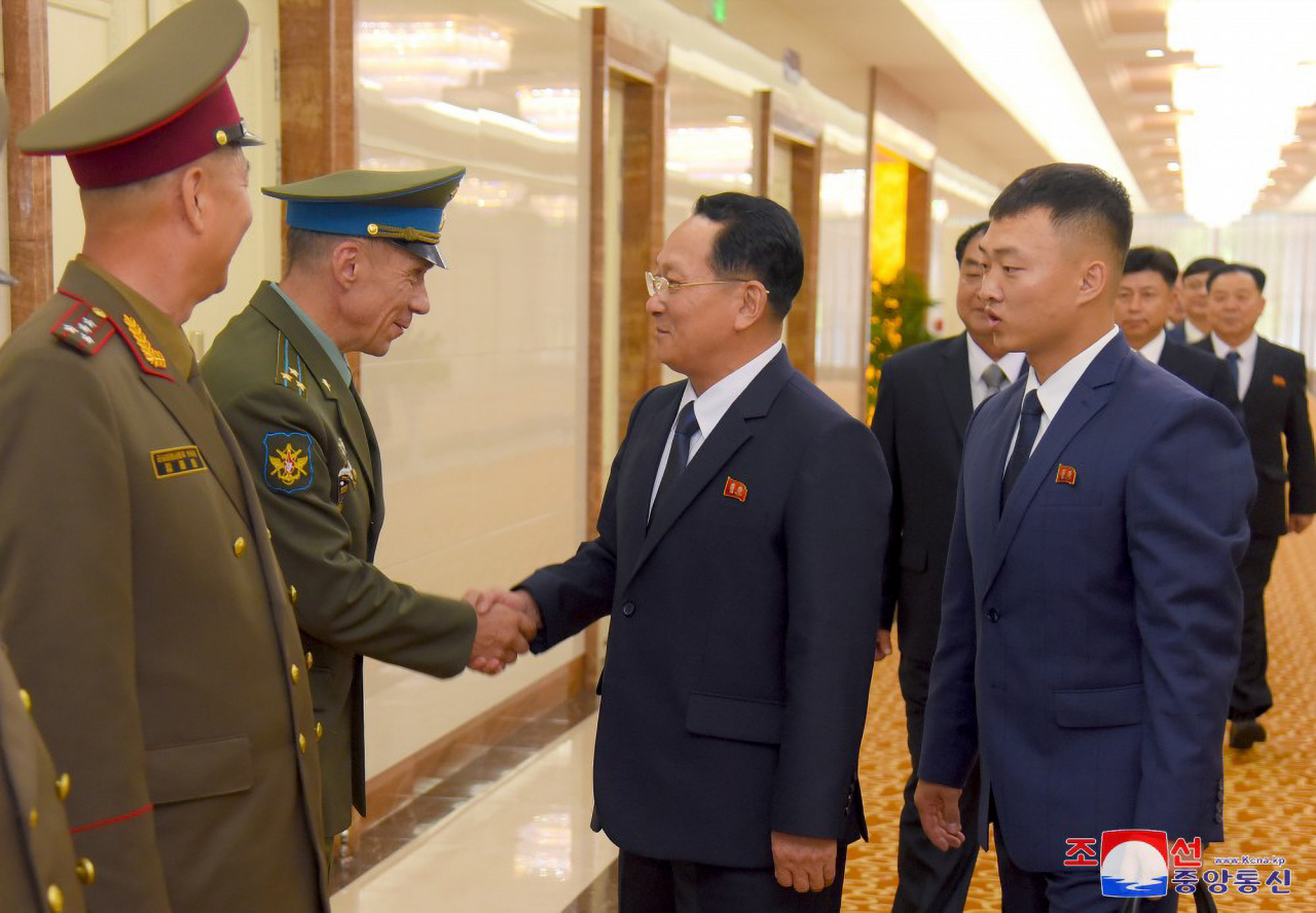 N. Korea's military education delegation leaves for Russia amid deepening ties